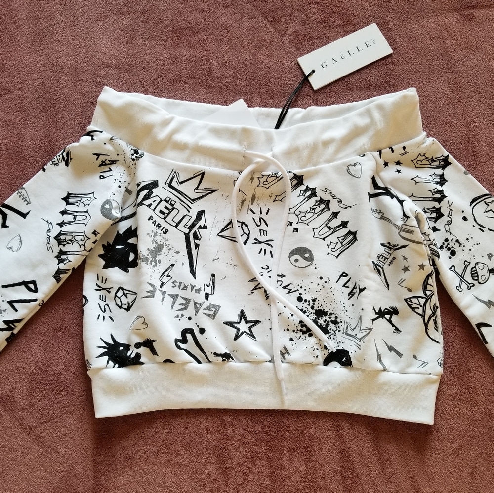 Gaëlle Paris Wide Neckline Crop Sweatshirt Women/Girls Size 4